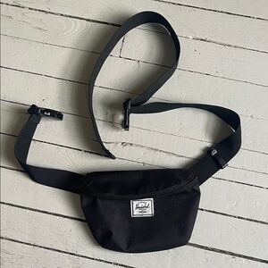 Herschel Supply Company Classic Black Belt Bag/Fanny Pack